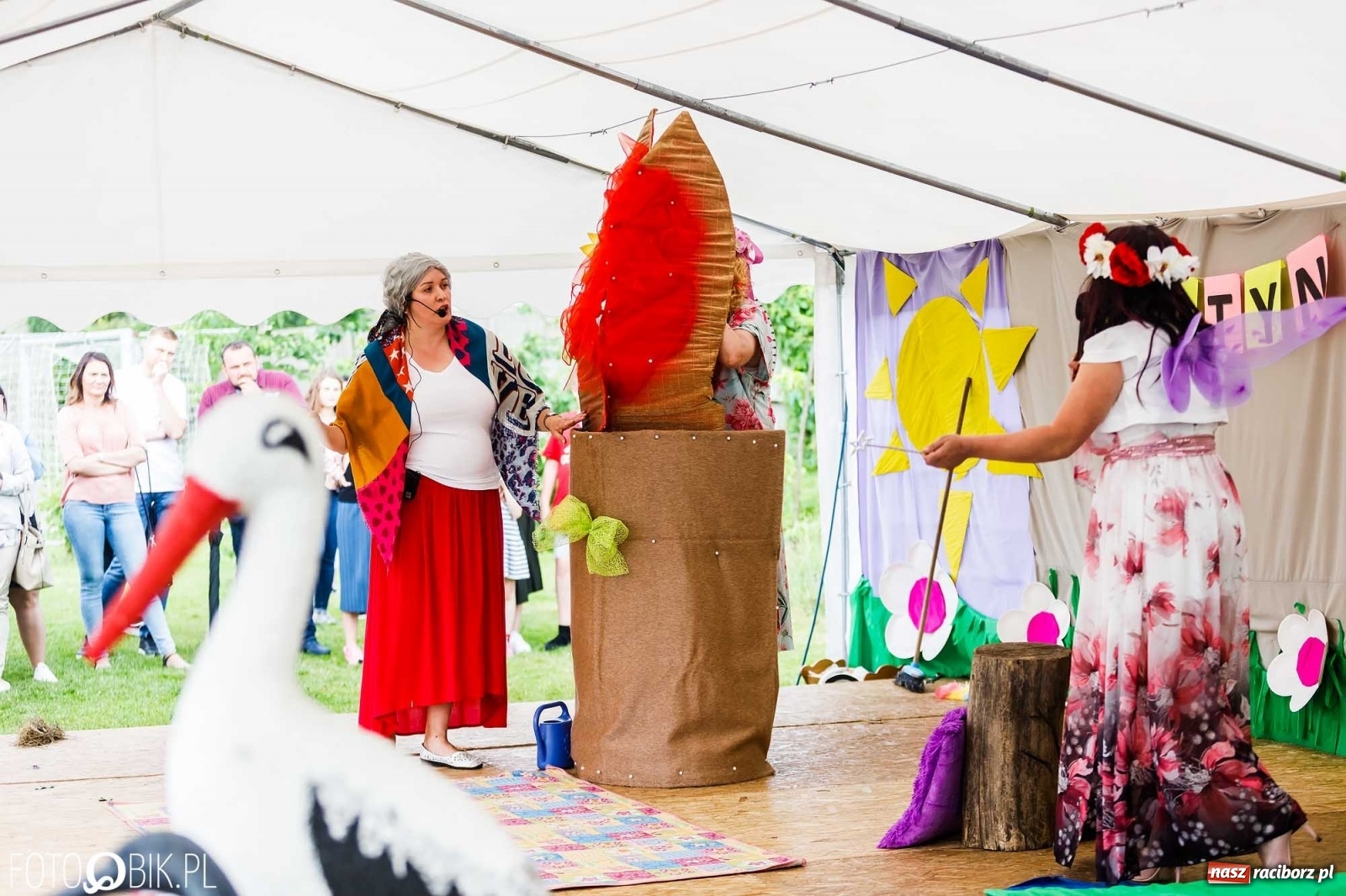 Zdjęcie w galerii na portalu naszraciborz.pl: Festyn rodzinny z Calineczką w Studziennej wiadomości z regionu