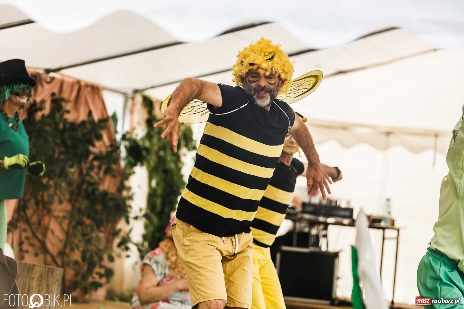 Zdjęcie w galerii na portalu naszraciborz.pl: Festyn rodzinny z Calineczką w Studziennej wiadomości z regionu