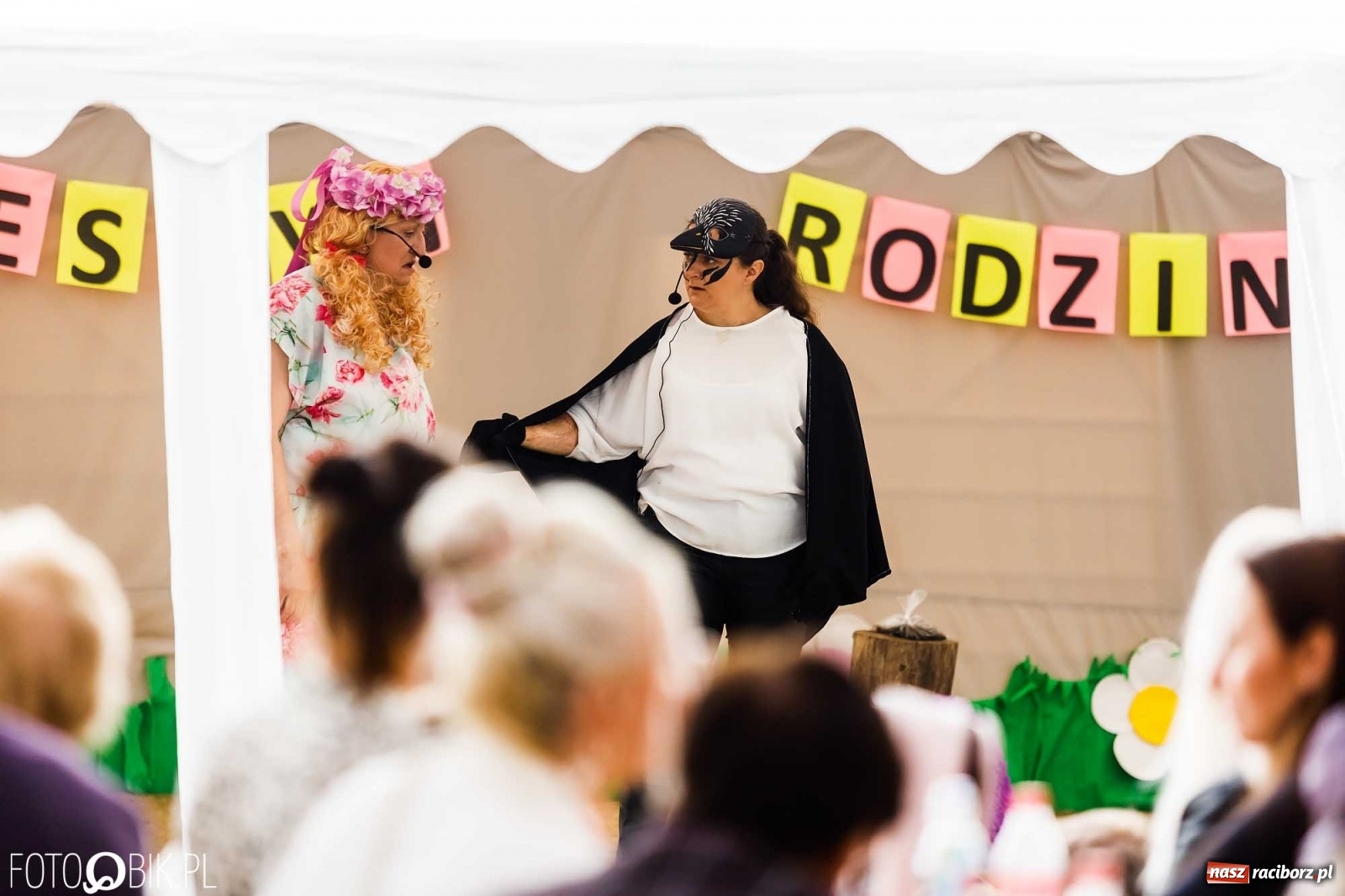 Zdjęcie w galerii na portalu naszraciborz.pl: Festyn rodzinny z Calineczką w Studziennej wiadomości z regionu