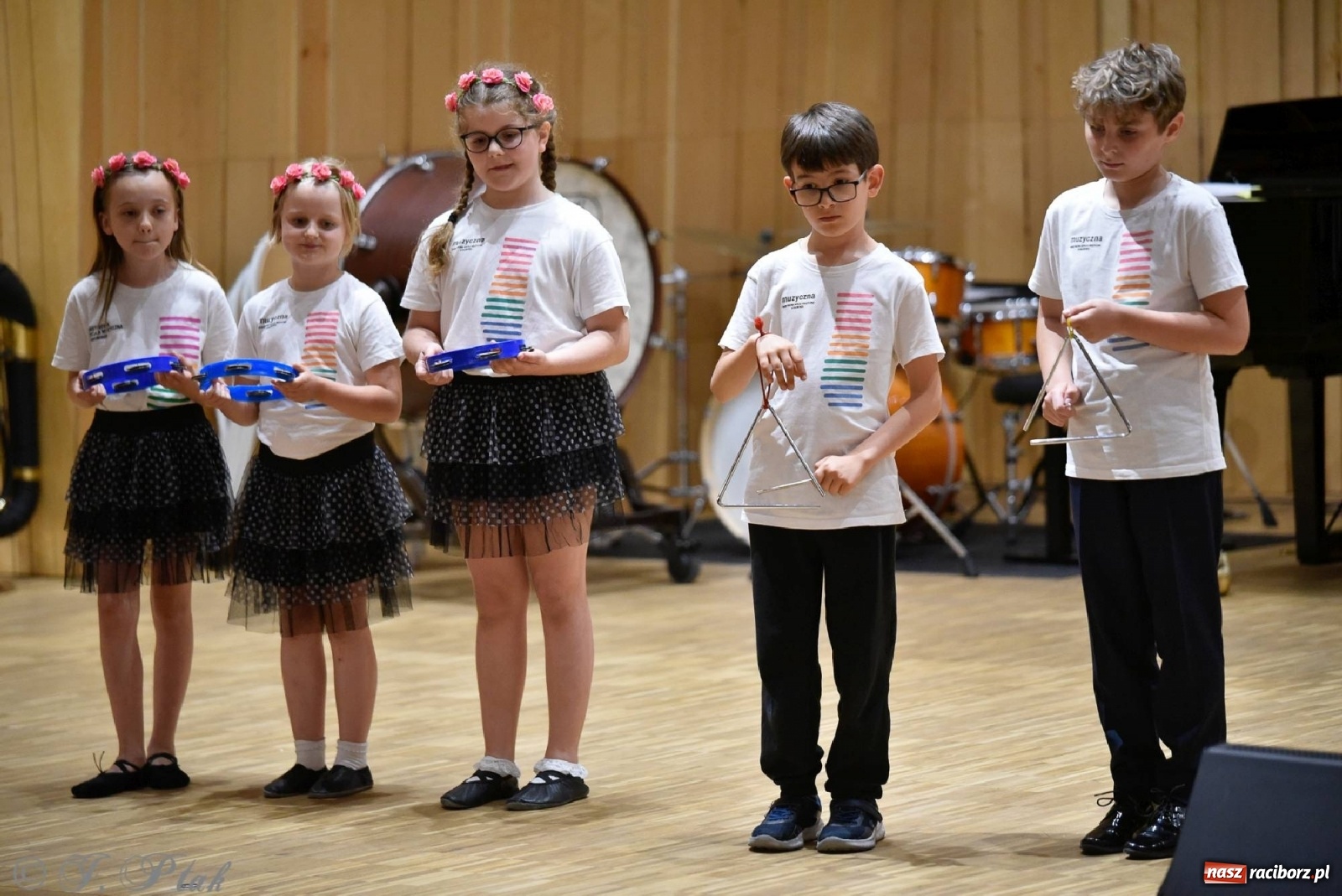 Zdjęcie w galerii na portalu naszraciborz.pl: Koncert letni w raciborskiej szkole muzycznej wiadomości z regionu