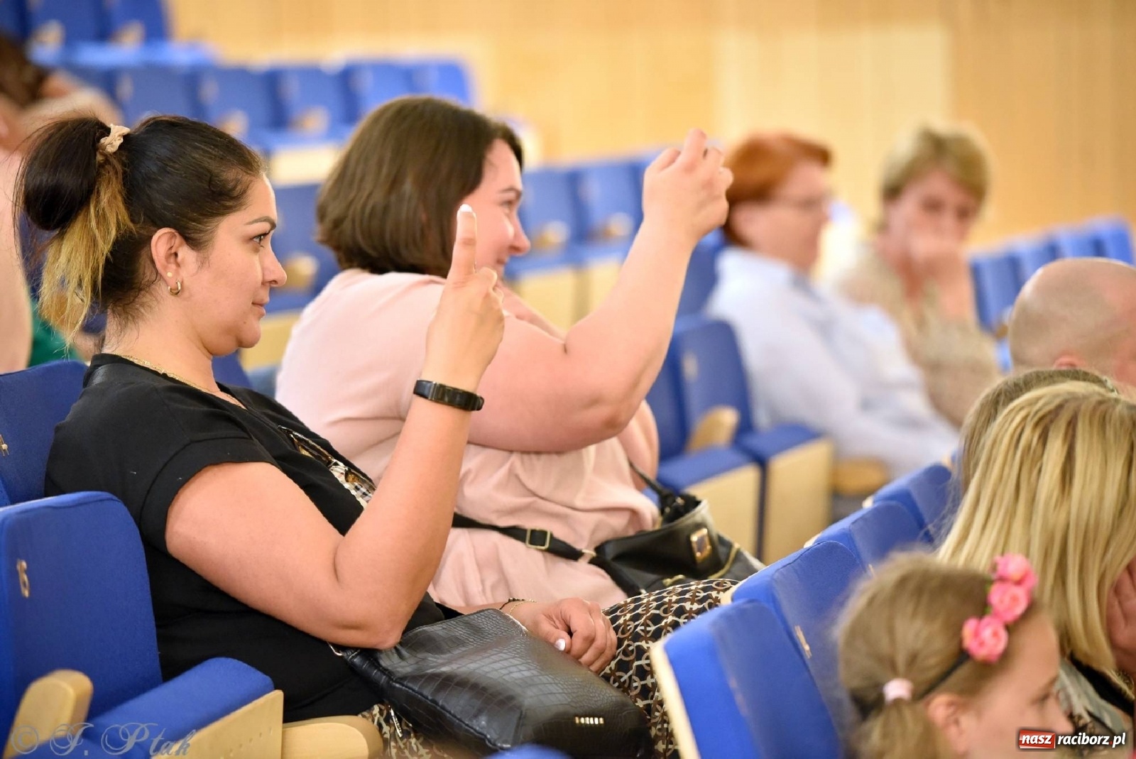 Zdjęcie w galerii na portalu naszraciborz.pl: Koncert letni w raciborskiej szkole muzycznej wiadomości z regionu