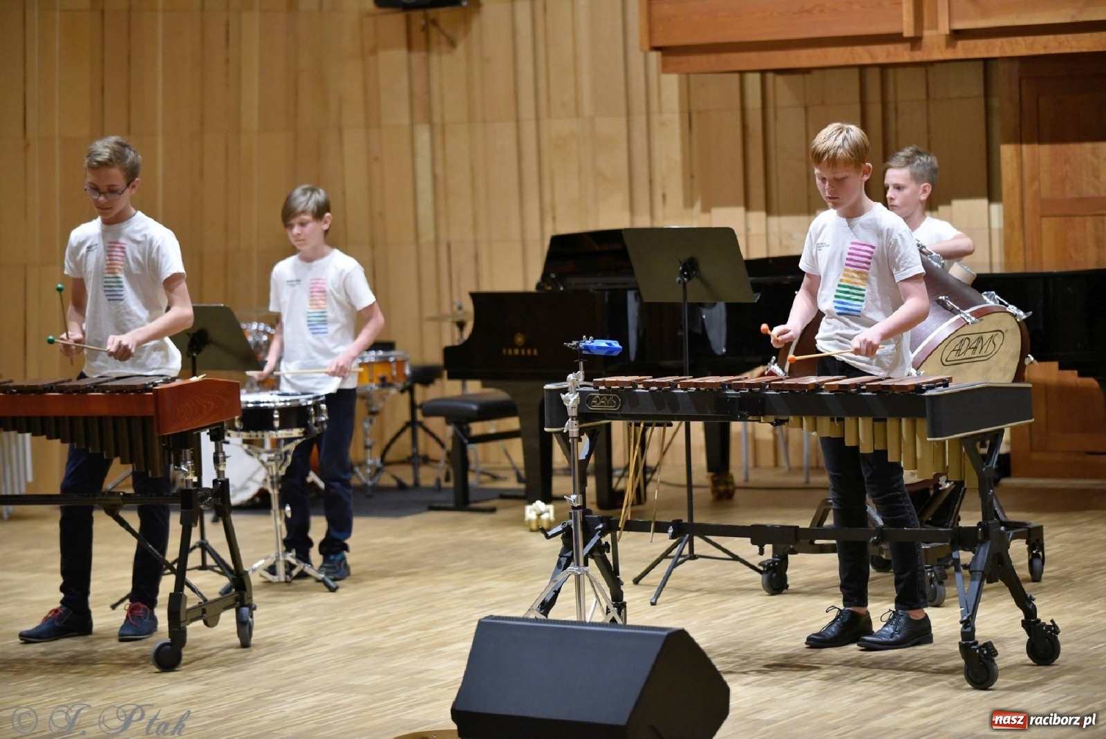 Zdjęcie w galerii na portalu naszraciborz.pl: Koncert letni w raciborskiej szkole muzycznej wiadomości z regionu