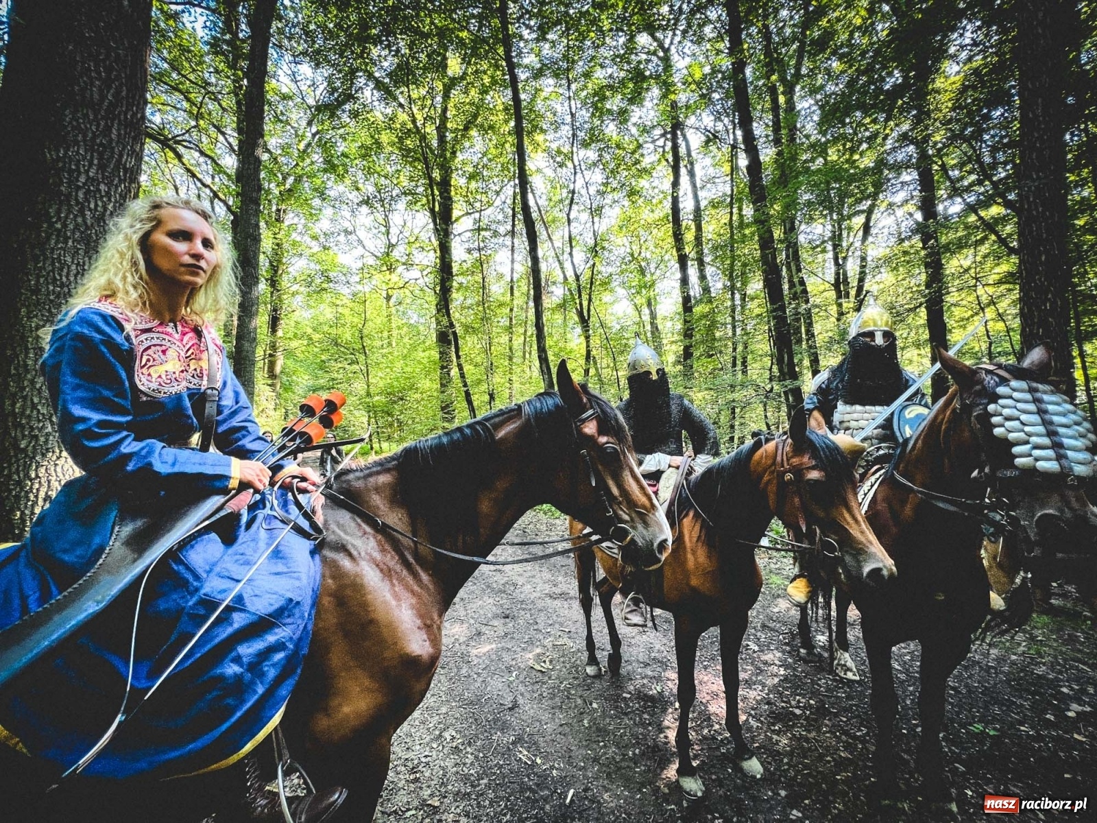 Zdjęcie w galerii na portalu naszraciborz.pl: Manewry wojów. Ruszył raciborski festiwal średniowieczny [WIDEO] wiadomości z regionu