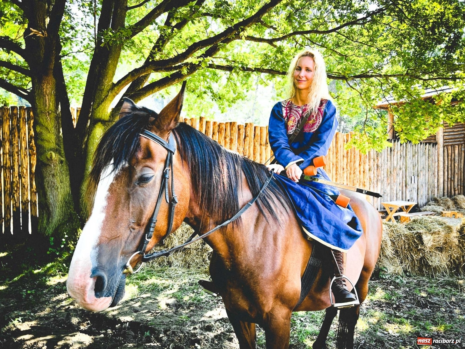 Zdjęcie w galerii na portalu naszraciborz.pl: Manewry wojów. Ruszył raciborski festiwal średniowieczny [WIDEO] wiadomości z regionu