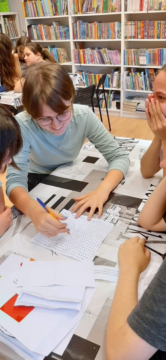 Zdjęcie w galerii na portalu naszraciborz.pl: Czytanie to nie przeżytek - noc w bibliotece na Płoni wiadomości z regionu