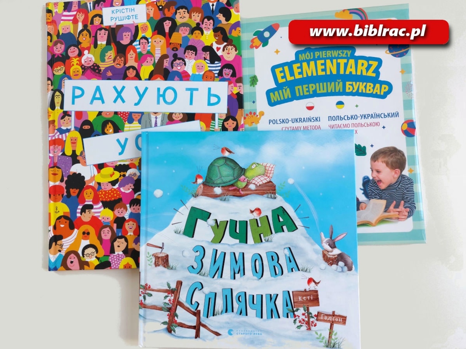 Zdjęcie w galerii na portalu naszraciborz.pl: W Raciborzu powiększa się biblioteka książek w języku ukraińskim wiadomości z regionu