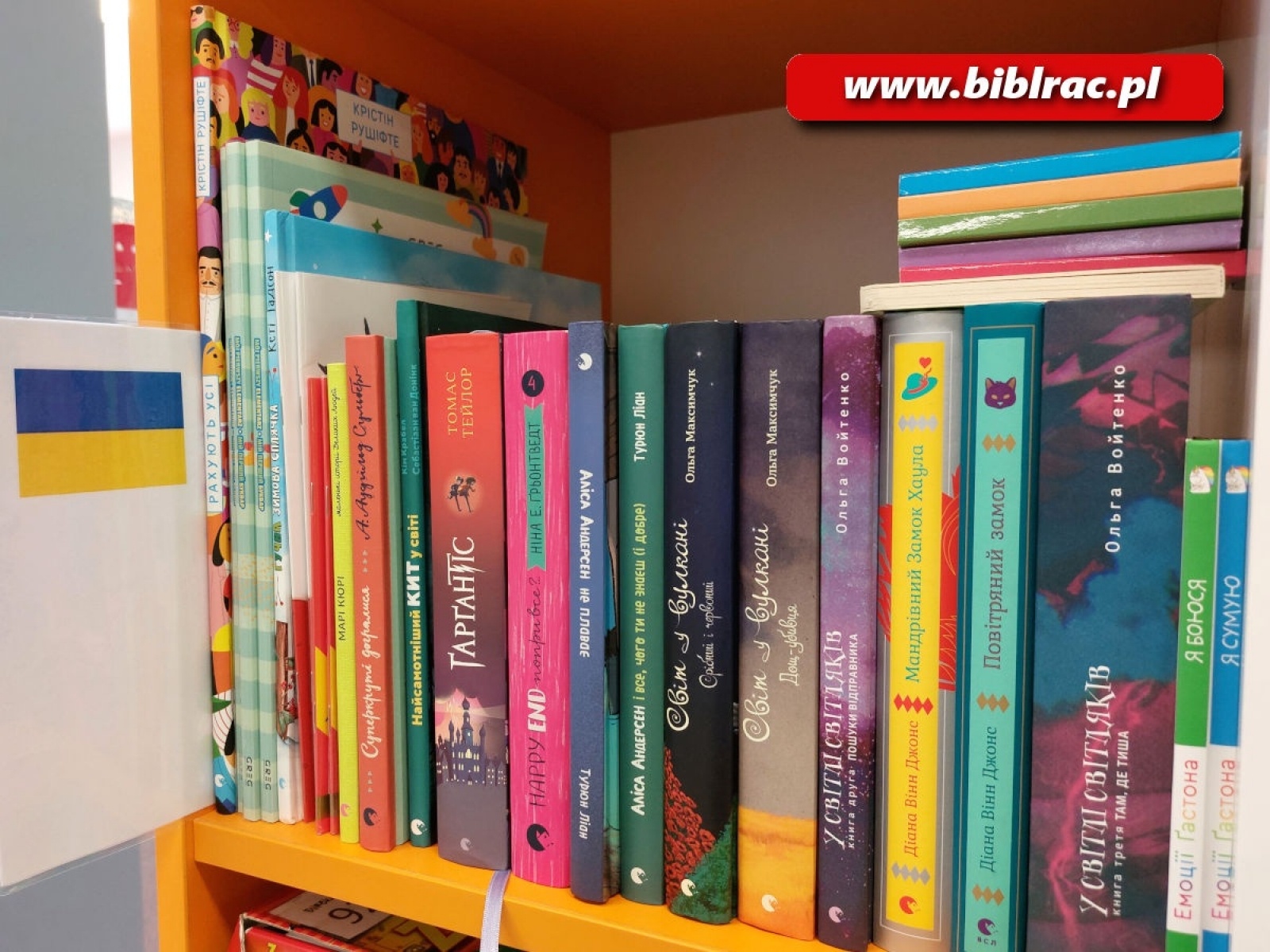 Zdjęcie w galerii na portalu naszraciborz.pl: W Raciborzu powiększa się biblioteka książek w języku ukraińskim wiadomości z regionu