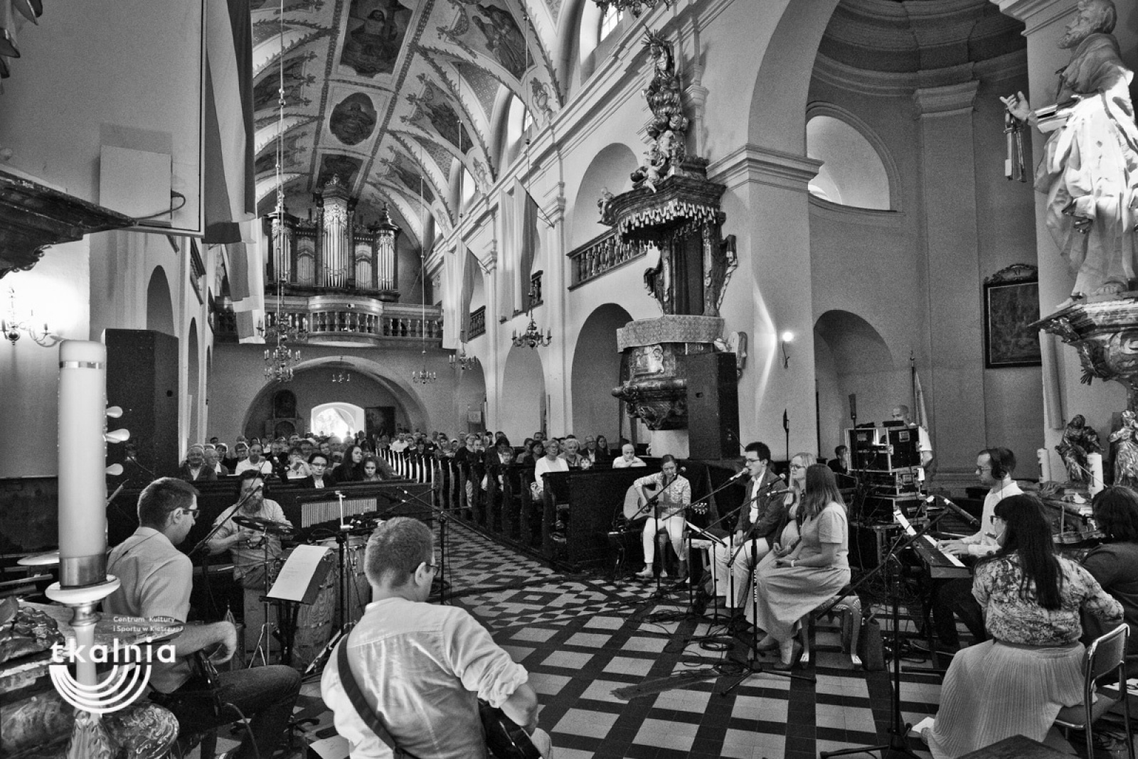 Zdjęcie w galerii na portalu naszraciborz.pl: Kietrz. Koncert Uwielbienia w Boże Ciało wiadomości z regionu