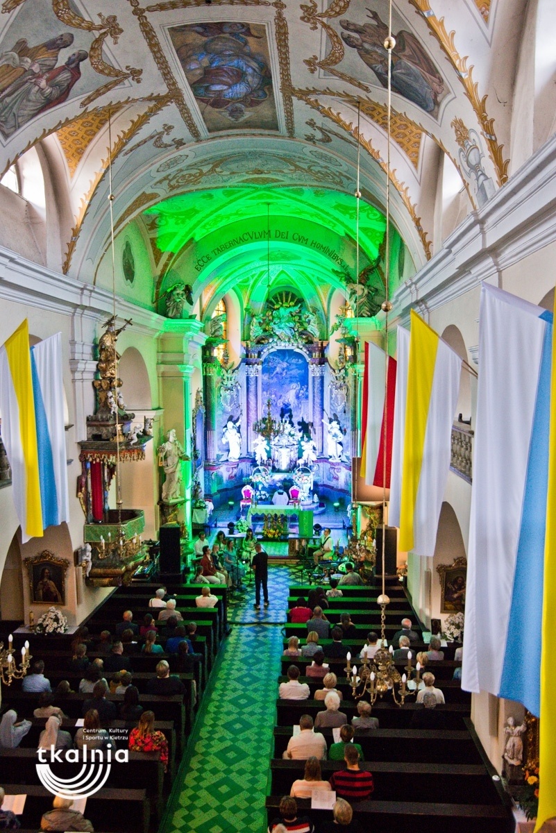Zdjęcie w galerii na portalu naszraciborz.pl: Kietrz. Koncert Uwielbienia w Boże Ciało wiadomości z regionu