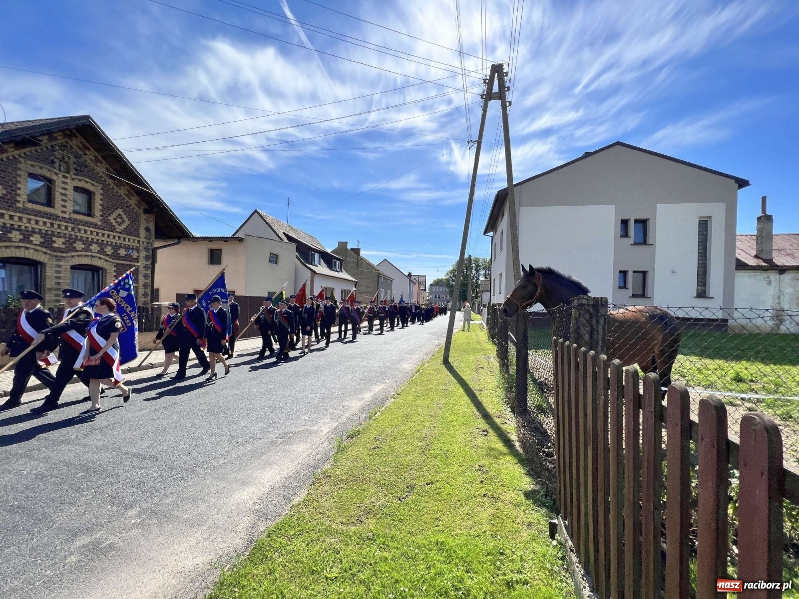 Zdjęcie w galerii na portalu naszraciborz.pl: W Samborowicach świętują 100-lecie OSP [FOTO i WIDEO] wiadomości z regionu