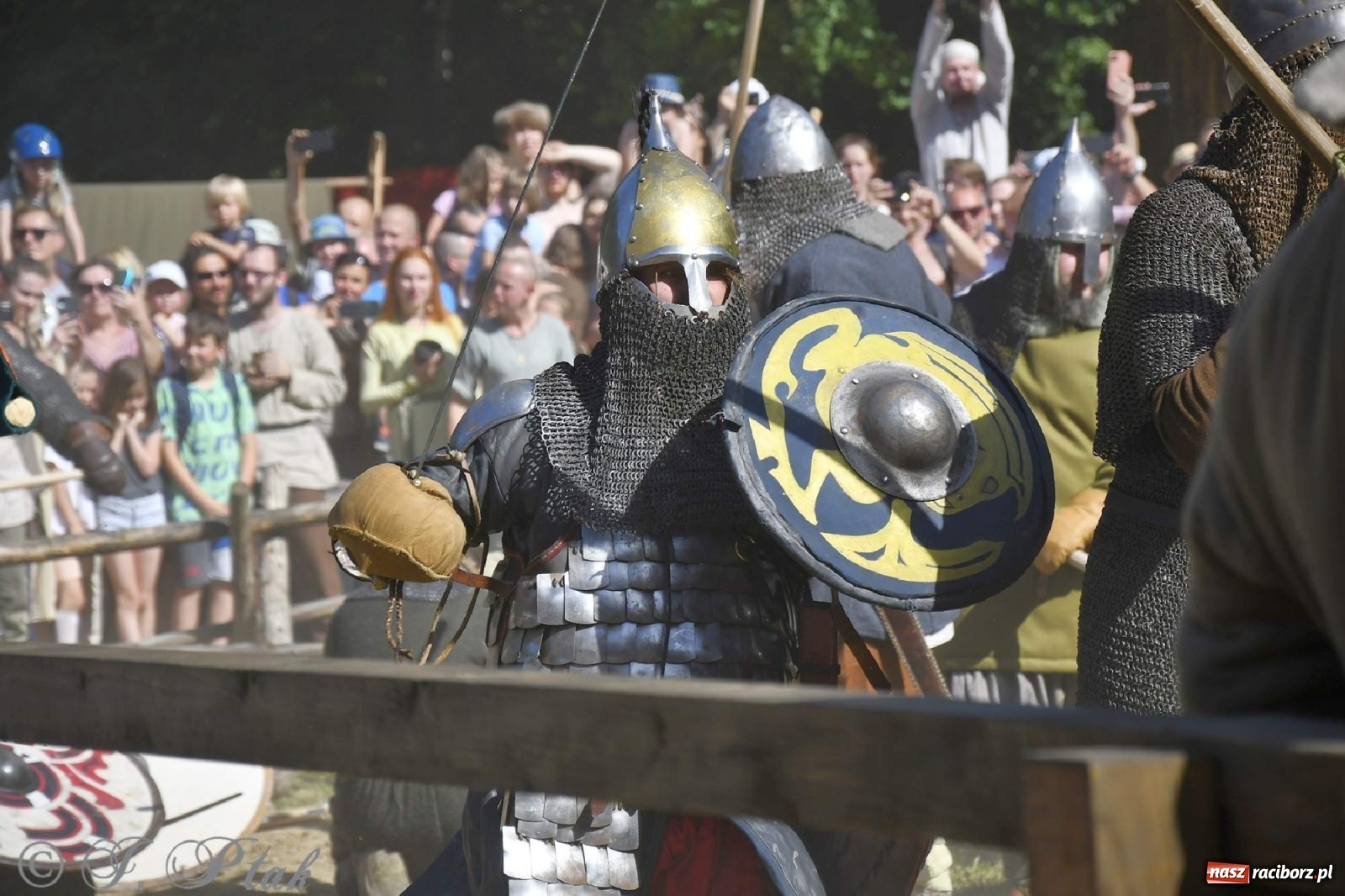 Zdjęcie w galerii na portalu naszraciborz.pl: Wielka bitwa wojów pod Oborą [FOTO i WIDEO] wiadomości z regionu
