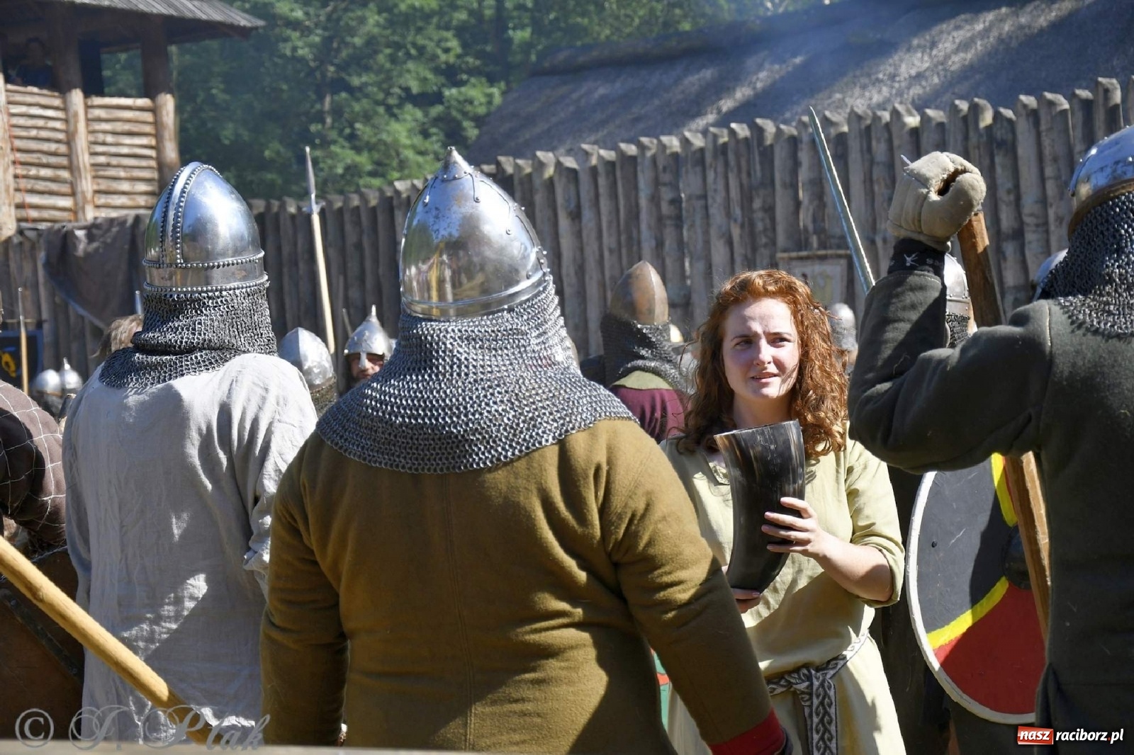 Zdjęcie w galerii na portalu naszraciborz.pl: Wielka bitwa wojów pod Oborą [FOTO i WIDEO] wiadomości z regionu