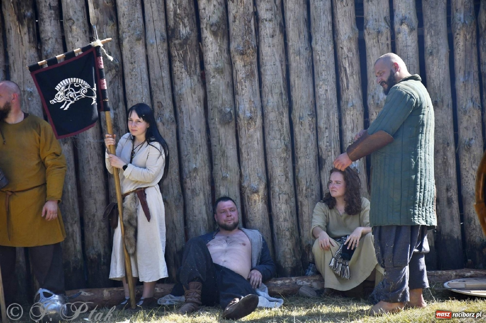 Zdjęcie w galerii na portalu naszraciborz.pl: Wielka bitwa wojów pod Oborą [FOTO i WIDEO] wiadomości z regionu