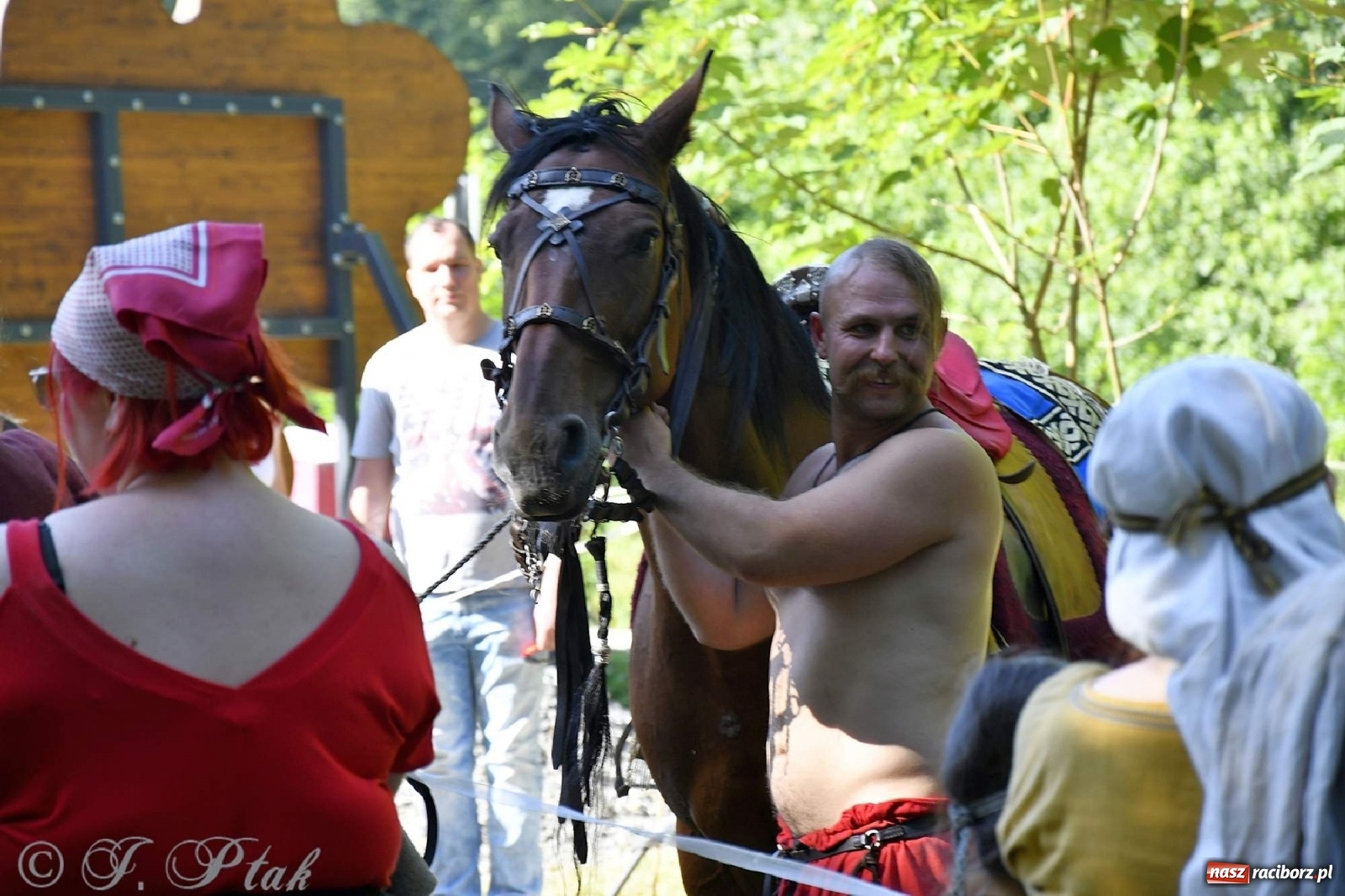Zdjęcie w galerii na portalu naszraciborz.pl: Wielka bitwa wojów pod Oborą [FOTO i WIDEO] wiadomości z regionu