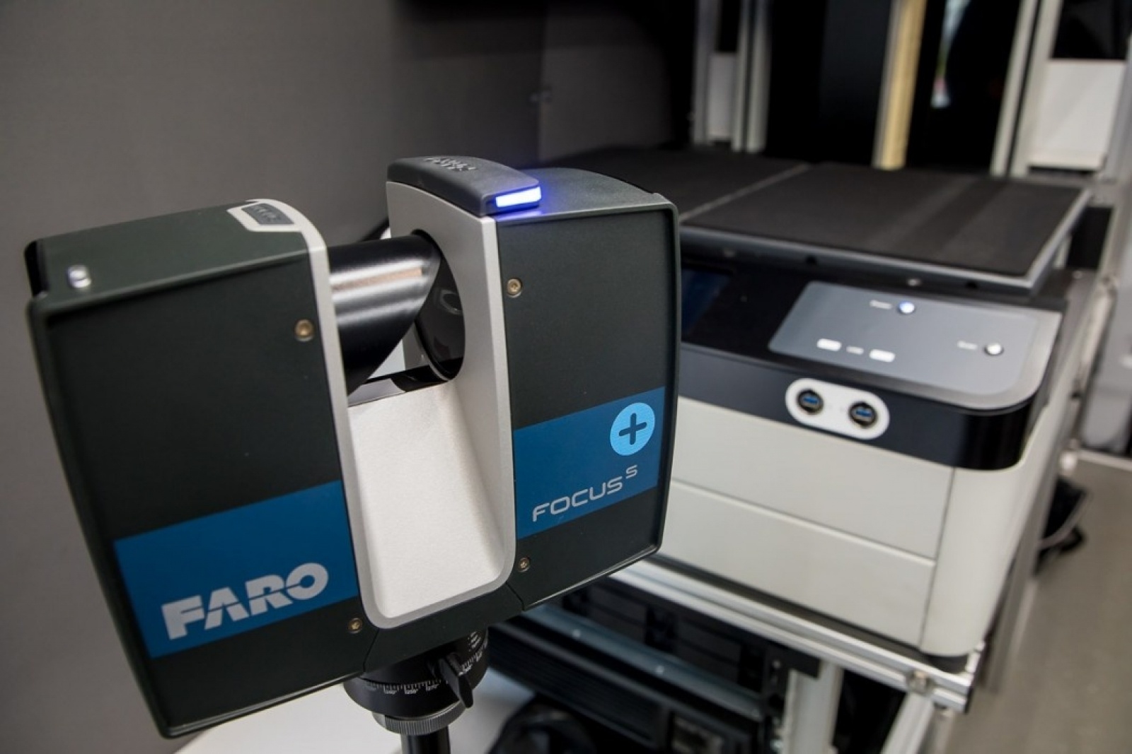 Zdjęcie w galerii na portalu naszraciborz.pl: Województwo dysponuje Mobilnym Centrum Digitalizacji wiadomości z regionu