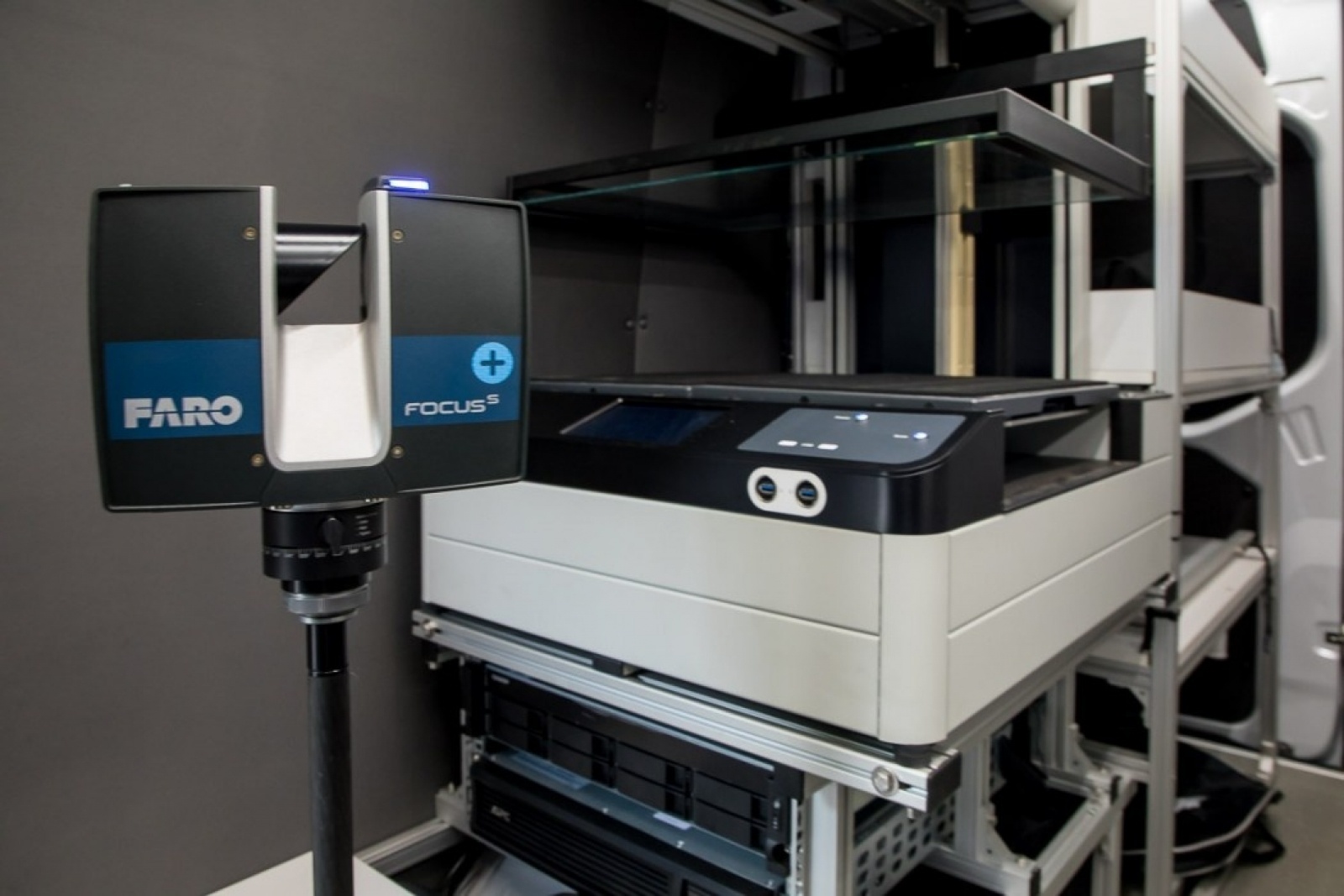 Zdjęcie w galerii na portalu naszraciborz.pl: Województwo dysponuje Mobilnym Centrum Digitalizacji wiadomości z regionu