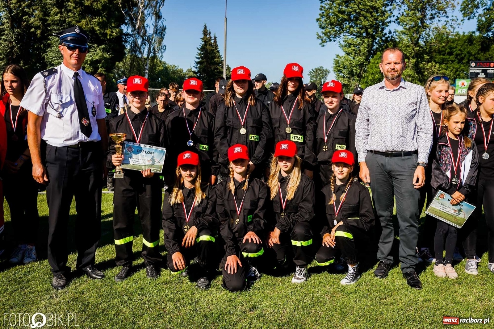Zdjęcie w galerii na portalu naszraciborz.pl: Gminne zawody OSP. Trzy trofea dla Krzanowic, jedno dla Borucina [FOTO i WIDEO] wiadomości z regionu