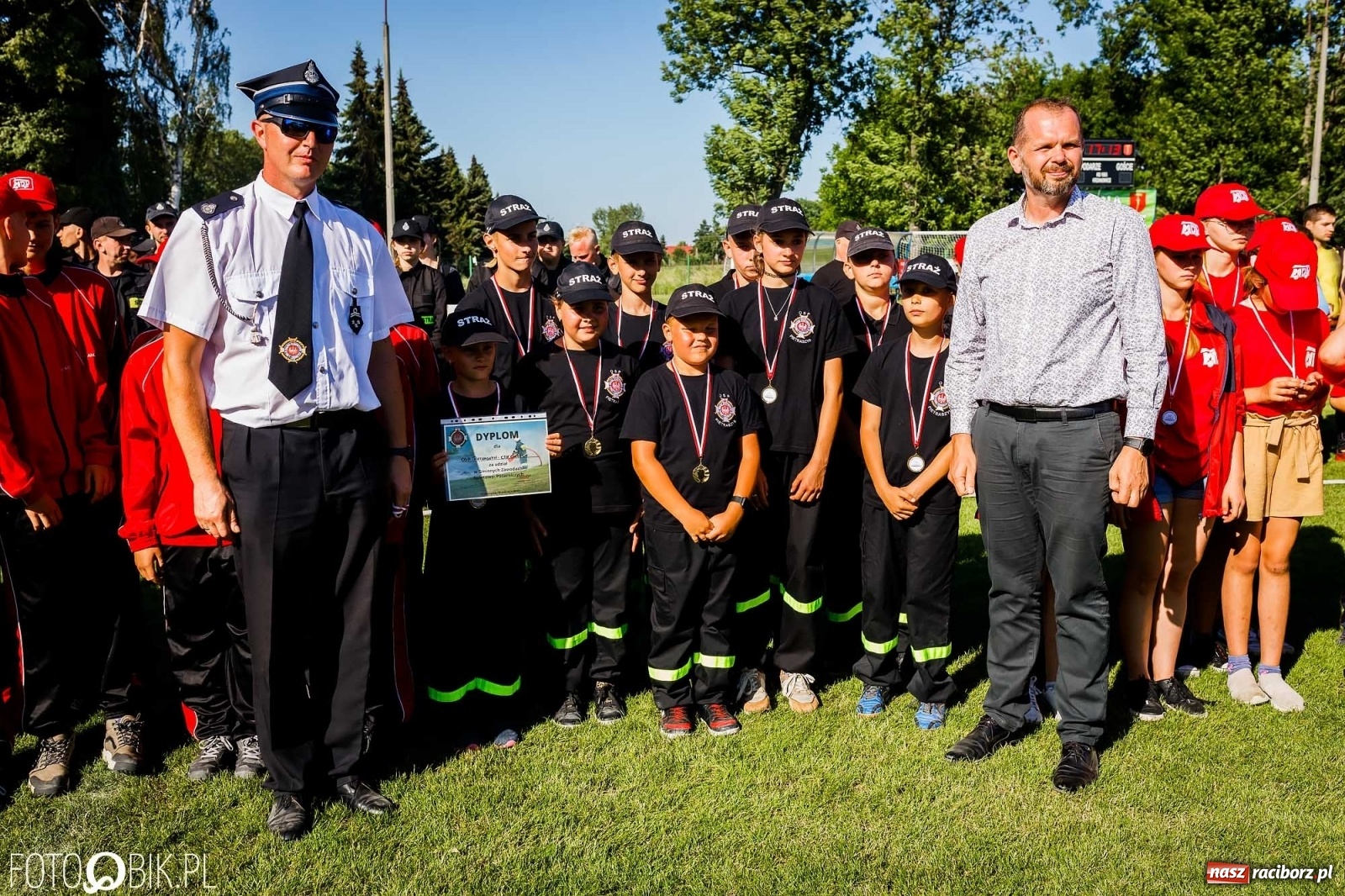 Zdjęcie w galerii na portalu naszraciborz.pl: Gminne zawody OSP. Trzy trofea dla Krzanowic, jedno dla Borucina [FOTO i WIDEO] wiadomości z regionu
