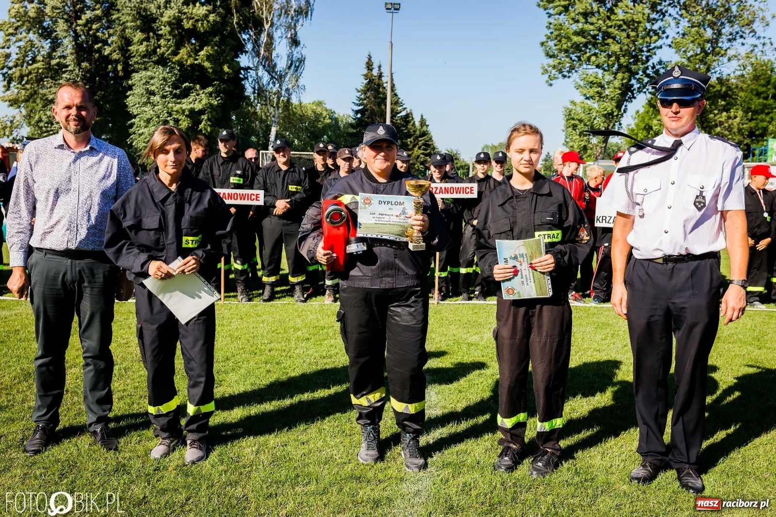 Zdjęcie w galerii na portalu naszraciborz.pl: Gminne zawody OSP. Trzy trofea dla Krzanowic, jedno dla Borucina [FOTO i WIDEO] wiadomości z regionu