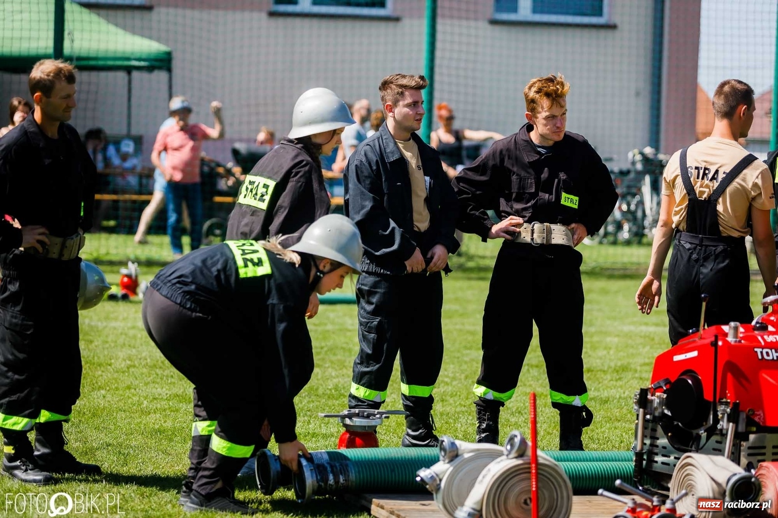 Zdjęcie w galerii na portalu naszraciborz.pl: Gminne zawody OSP. Trzy trofea dla Krzanowic, jedno dla Borucina [FOTO i WIDEO] wiadomości z regionu
