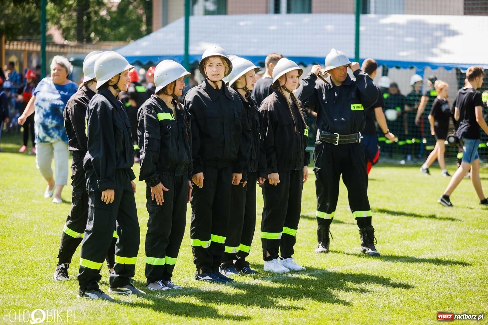 Zdjęcie w galerii na portalu naszraciborz.pl: Gminne zawody OSP. Trzy trofea dla Krzanowic, jedno dla Borucina [FOTO i WIDEO] wiadomości z regionu