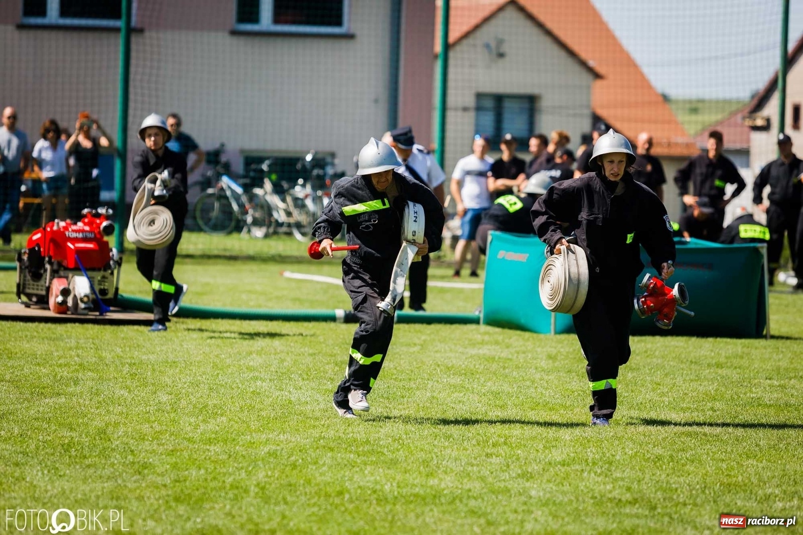 Zdjęcie w galerii na portalu naszraciborz.pl: Gminne zawody OSP. Trzy trofea dla Krzanowic, jedno dla Borucina [FOTO i WIDEO] wiadomości z regionu