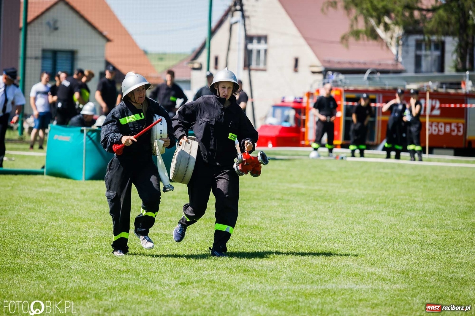 Zdjęcie w galerii na portalu naszraciborz.pl: Gminne zawody OSP. Trzy trofea dla Krzanowic, jedno dla Borucina [FOTO i WIDEO] wiadomości z regionu