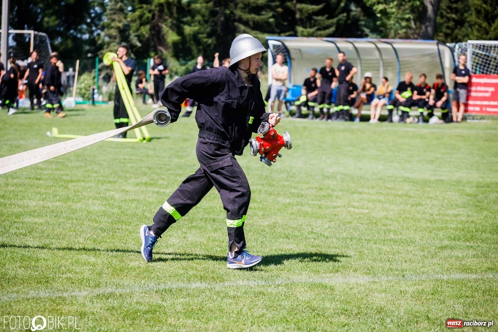 Zdjęcie w galerii na portalu naszraciborz.pl: Gminne zawody OSP. Trzy trofea dla Krzanowic, jedno dla Borucina [FOTO i WIDEO] wiadomości z regionu