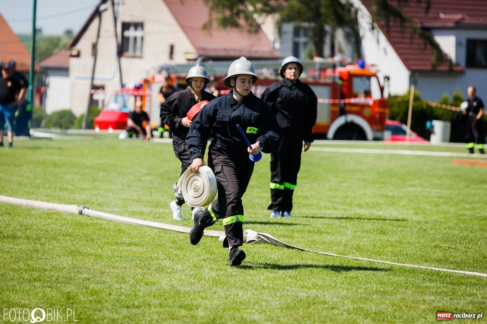 Zdjęcie w galerii na portalu naszraciborz.pl: Gminne zawody OSP. Trzy trofea dla Krzanowic, jedno dla Borucina [FOTO i WIDEO] wiadomości z regionu