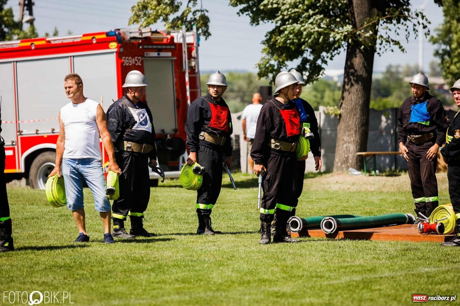 Zdjęcie w galerii na portalu naszraciborz.pl: Gminne zawody OSP. Trzy trofea dla Krzanowic, jedno dla Borucina [FOTO i WIDEO] wiadomości z regionu
