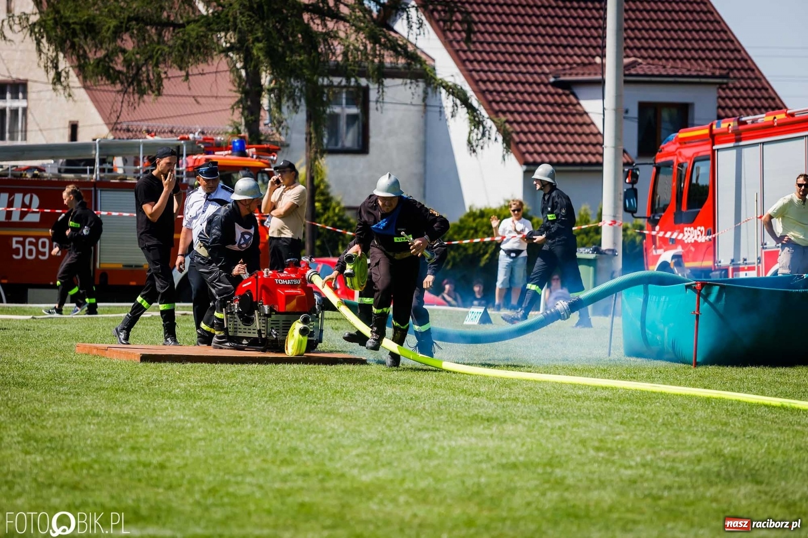 Zdjęcie w galerii na portalu naszraciborz.pl: Gminne zawody OSP. Trzy trofea dla Krzanowic, jedno dla Borucina [FOTO i WIDEO] wiadomości z regionu