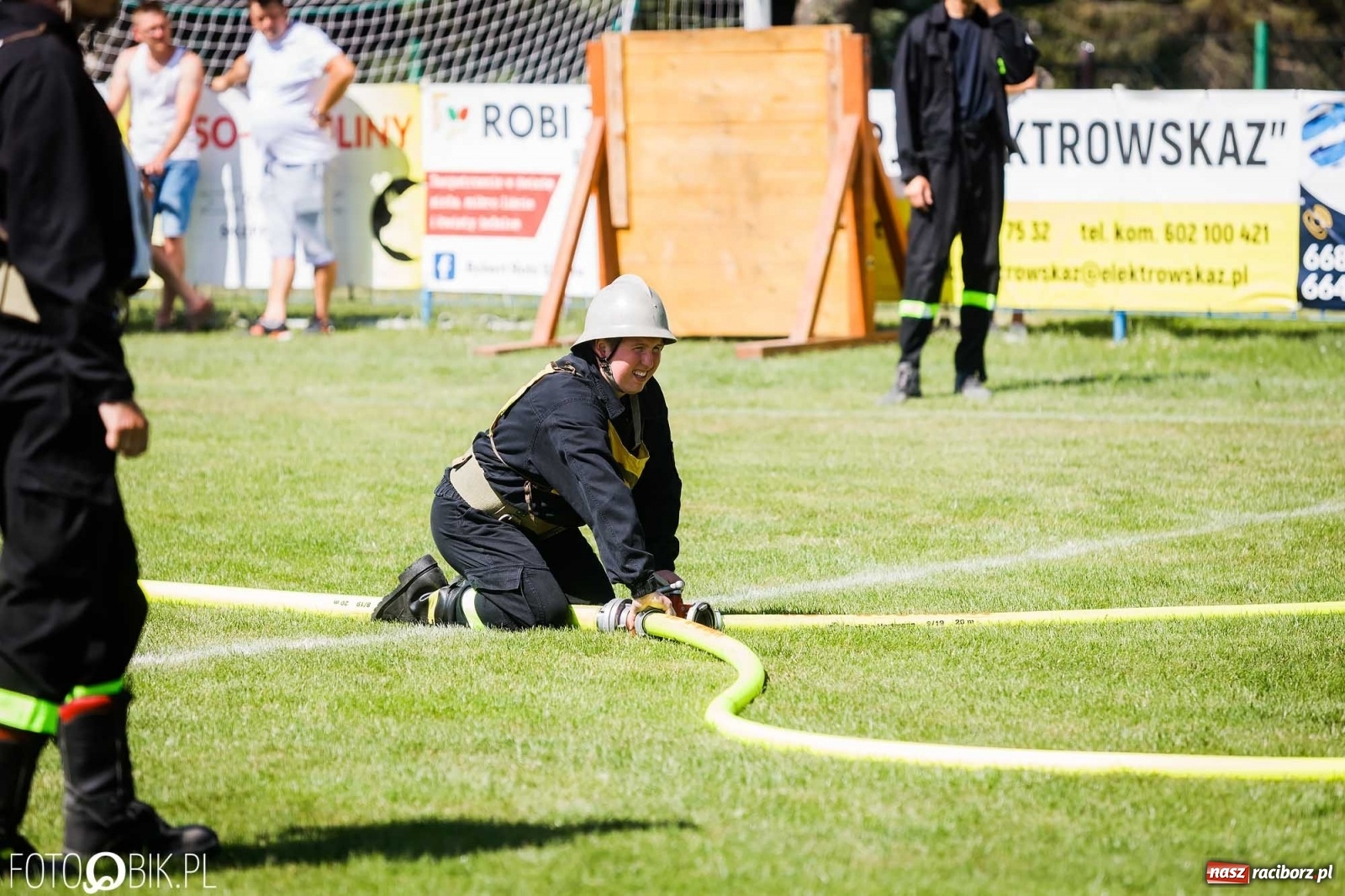 Zdjęcie w galerii na portalu naszraciborz.pl: Gminne zawody OSP. Trzy trofea dla Krzanowic, jedno dla Borucina [FOTO i WIDEO] wiadomości z regionu