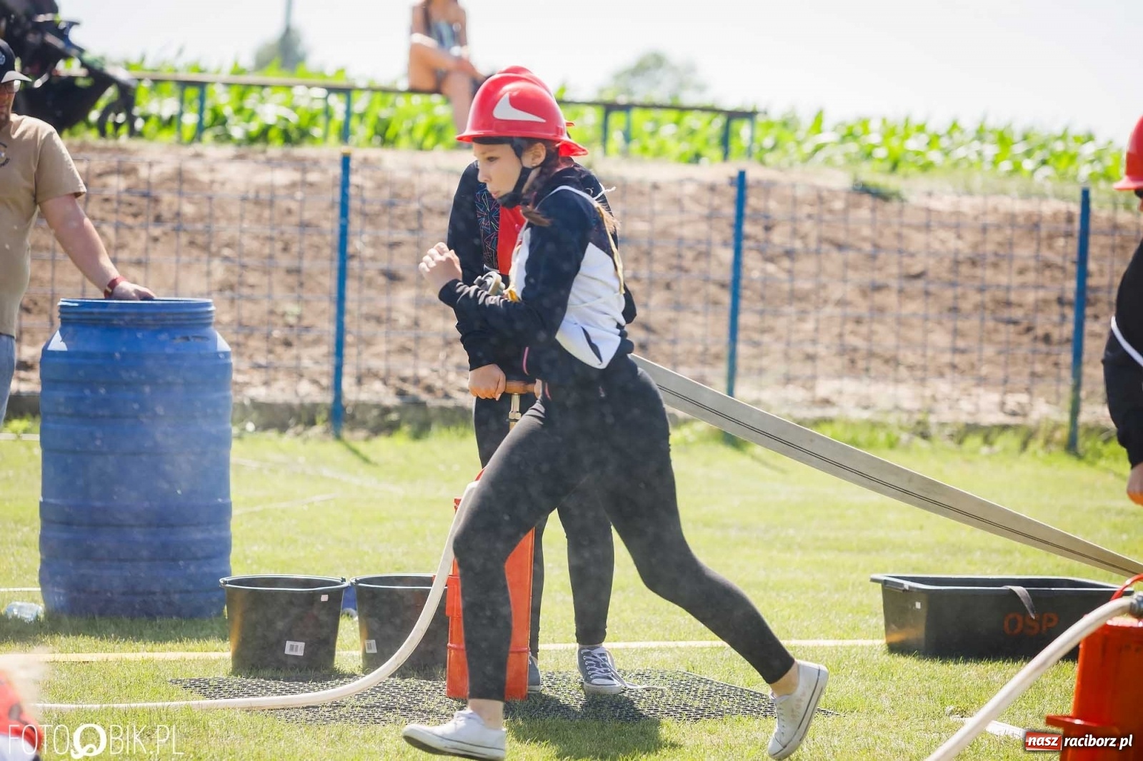 Zdjęcie w galerii na portalu naszraciborz.pl: Gminne zawody OSP. Trzy trofea dla Krzanowic, jedno dla Borucina [FOTO i WIDEO] wiadomości z regionu