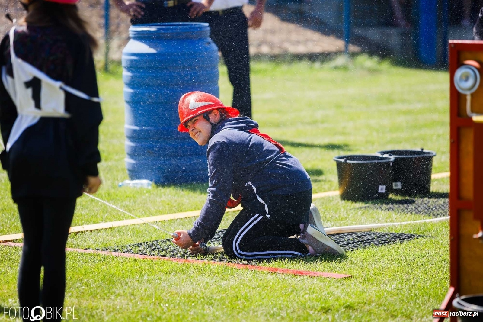 Zdjęcie w galerii na portalu naszraciborz.pl: Gminne zawody OSP. Trzy trofea dla Krzanowic, jedno dla Borucina [FOTO i WIDEO] wiadomości z regionu