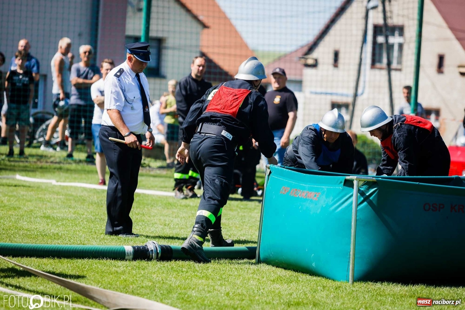 Zdjęcie w galerii na portalu naszraciborz.pl: Gminne zawody OSP. Trzy trofea dla Krzanowic, jedno dla Borucina [FOTO i WIDEO] wiadomości z regionu