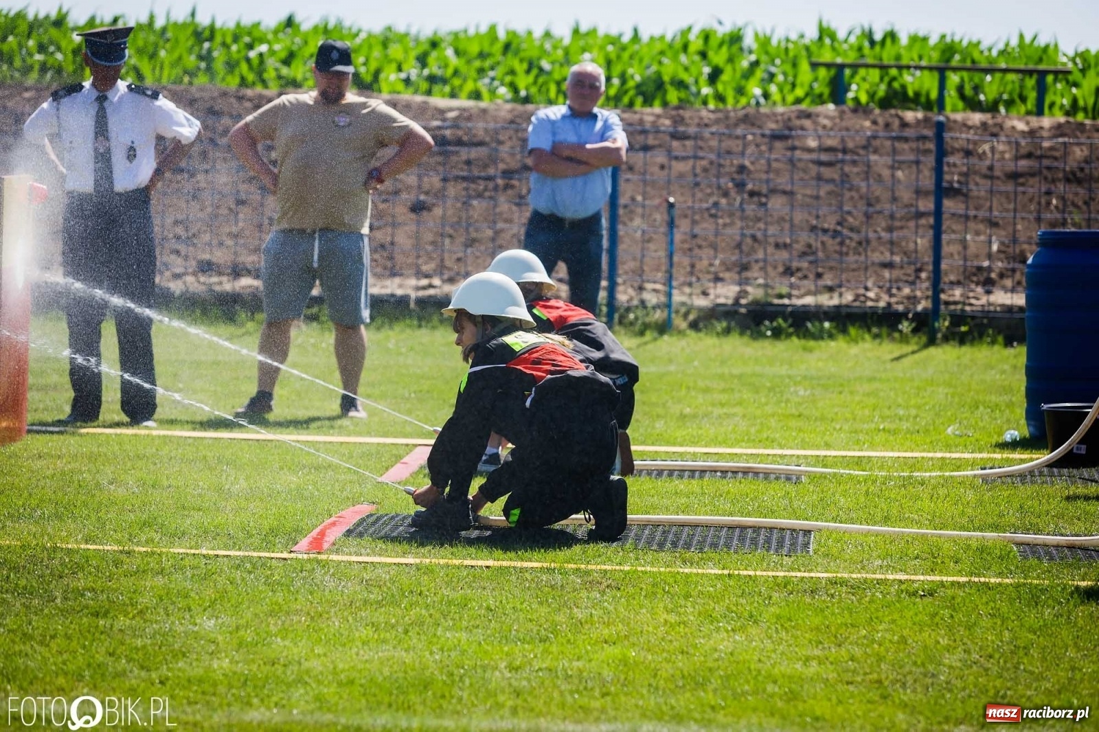 Zdjęcie w galerii na portalu naszraciborz.pl: Gminne zawody OSP. Trzy trofea dla Krzanowic, jedno dla Borucina [FOTO i WIDEO] wiadomości z regionu