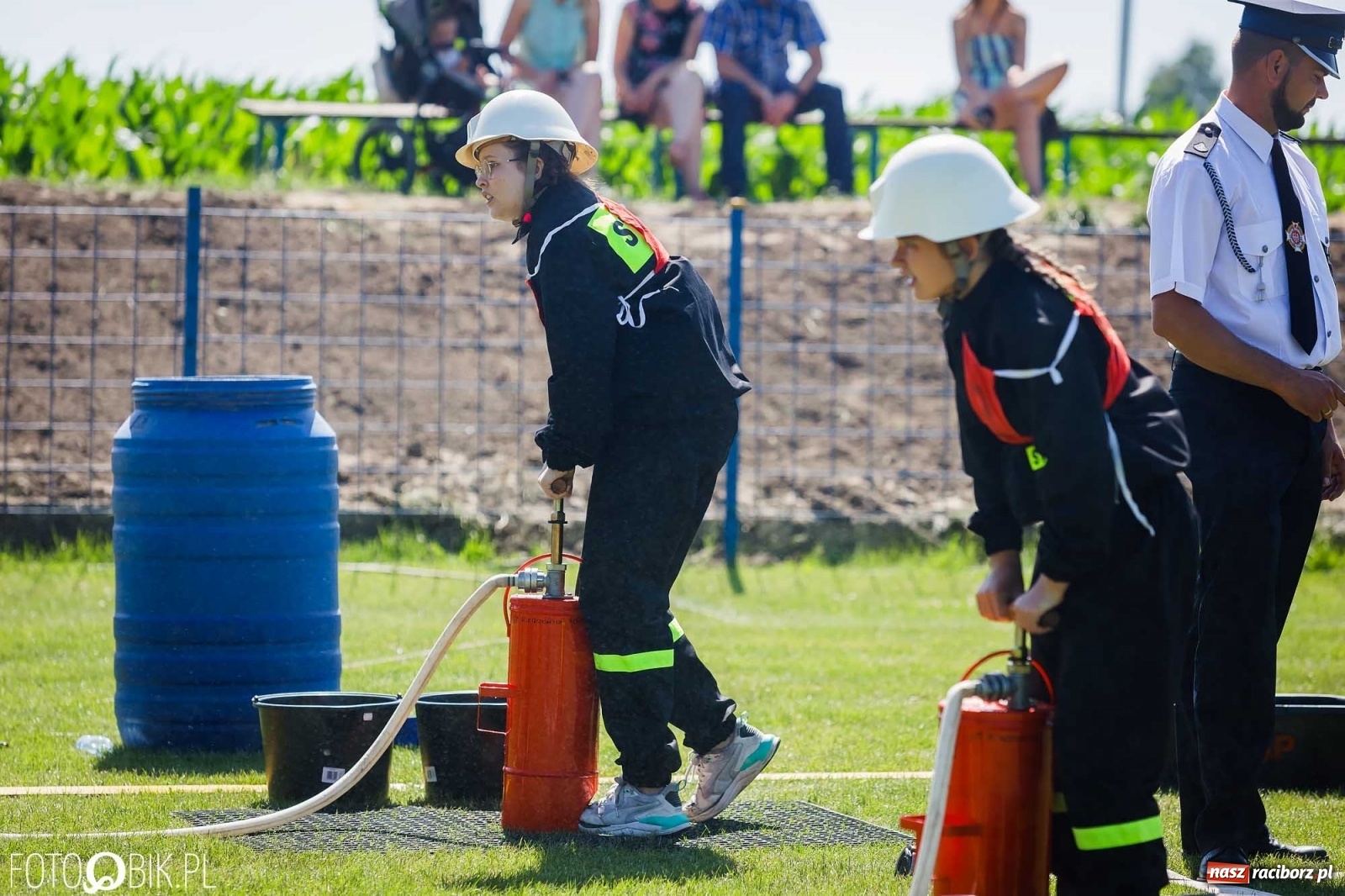 Zdjęcie w galerii na portalu naszraciborz.pl: Gminne zawody OSP. Trzy trofea dla Krzanowic, jedno dla Borucina [FOTO i WIDEO] wiadomości z regionu