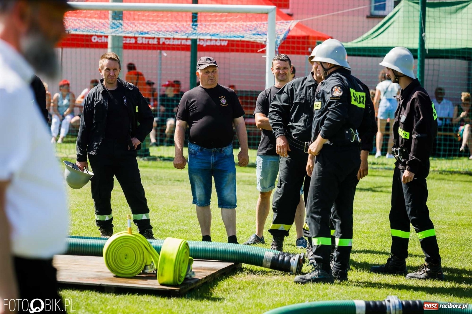 Zdjęcie w galerii na portalu naszraciborz.pl: Gminne zawody OSP. Trzy trofea dla Krzanowic, jedno dla Borucina [FOTO i WIDEO] wiadomości z regionu