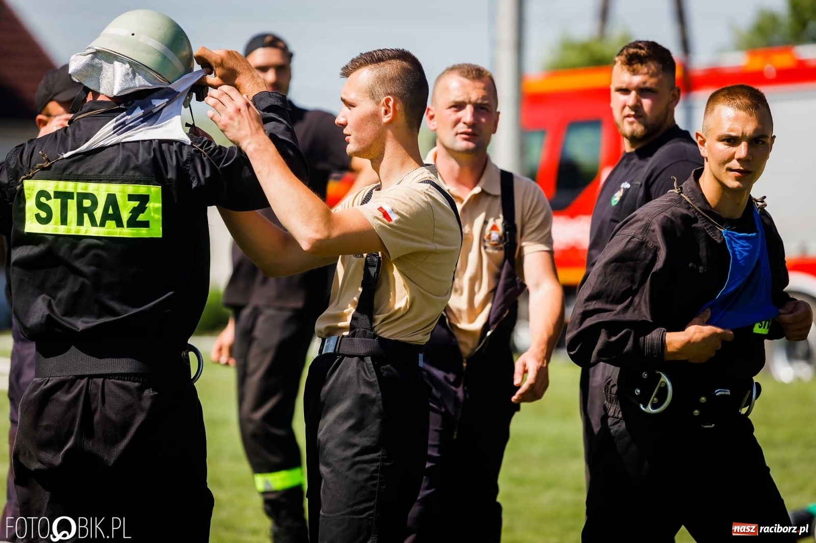 Zdjęcie w galerii na portalu naszraciborz.pl: Gminne zawody OSP. Trzy trofea dla Krzanowic, jedno dla Borucina [FOTO i WIDEO] wiadomości z regionu