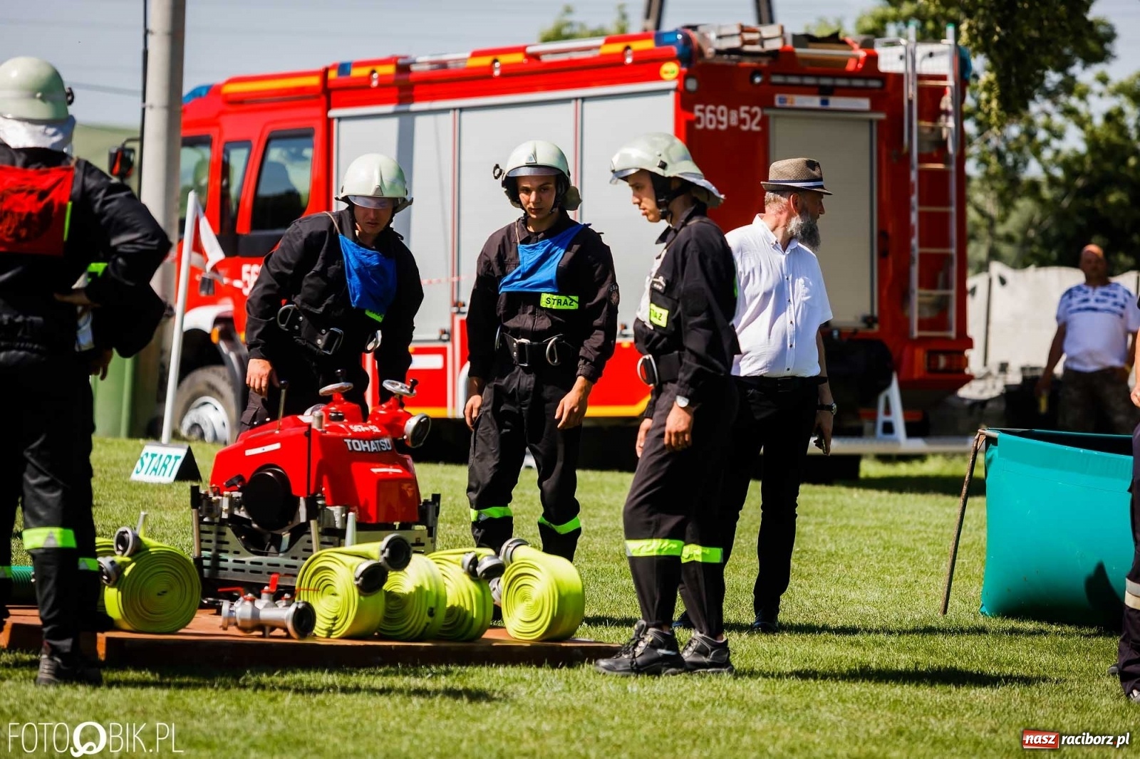 Zdjęcie w galerii na portalu naszraciborz.pl: Gminne zawody OSP. Trzy trofea dla Krzanowic, jedno dla Borucina [FOTO i WIDEO] wiadomości z regionu