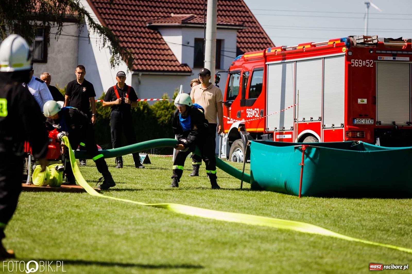 Zdjęcie w galerii na portalu naszraciborz.pl: Gminne zawody OSP. Trzy trofea dla Krzanowic, jedno dla Borucina [FOTO i WIDEO] wiadomości z regionu