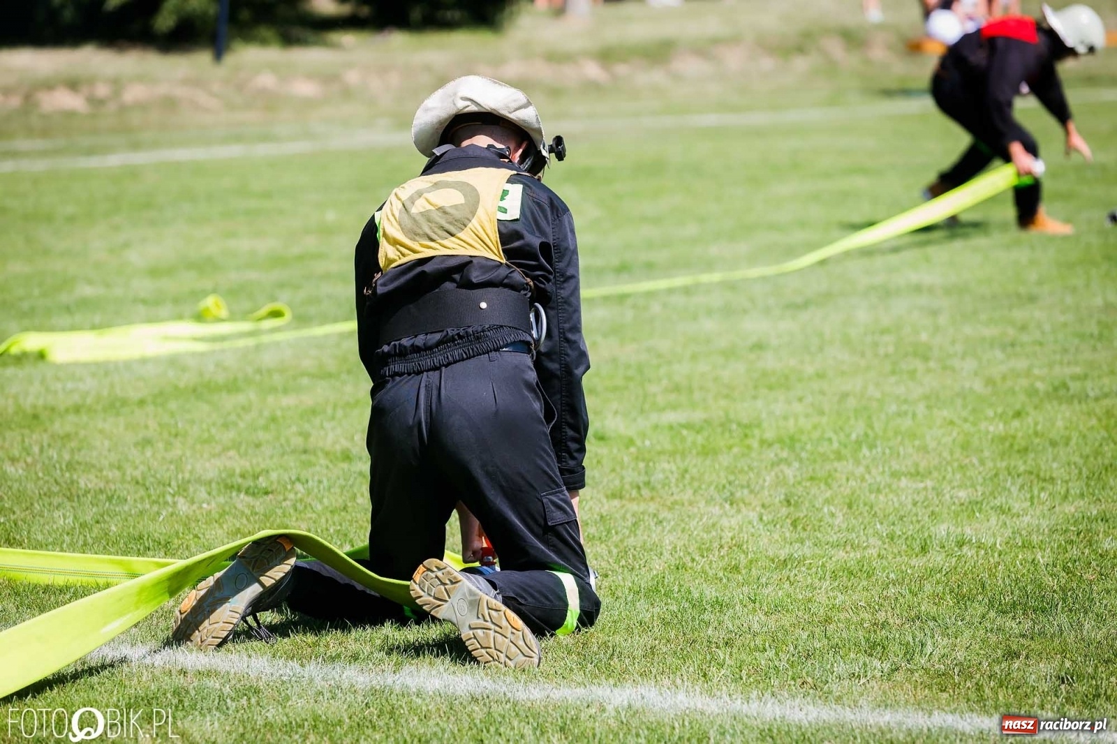 Zdjęcie w galerii na portalu naszraciborz.pl: Gminne zawody OSP. Trzy trofea dla Krzanowic, jedno dla Borucina [FOTO i WIDEO] wiadomości z regionu