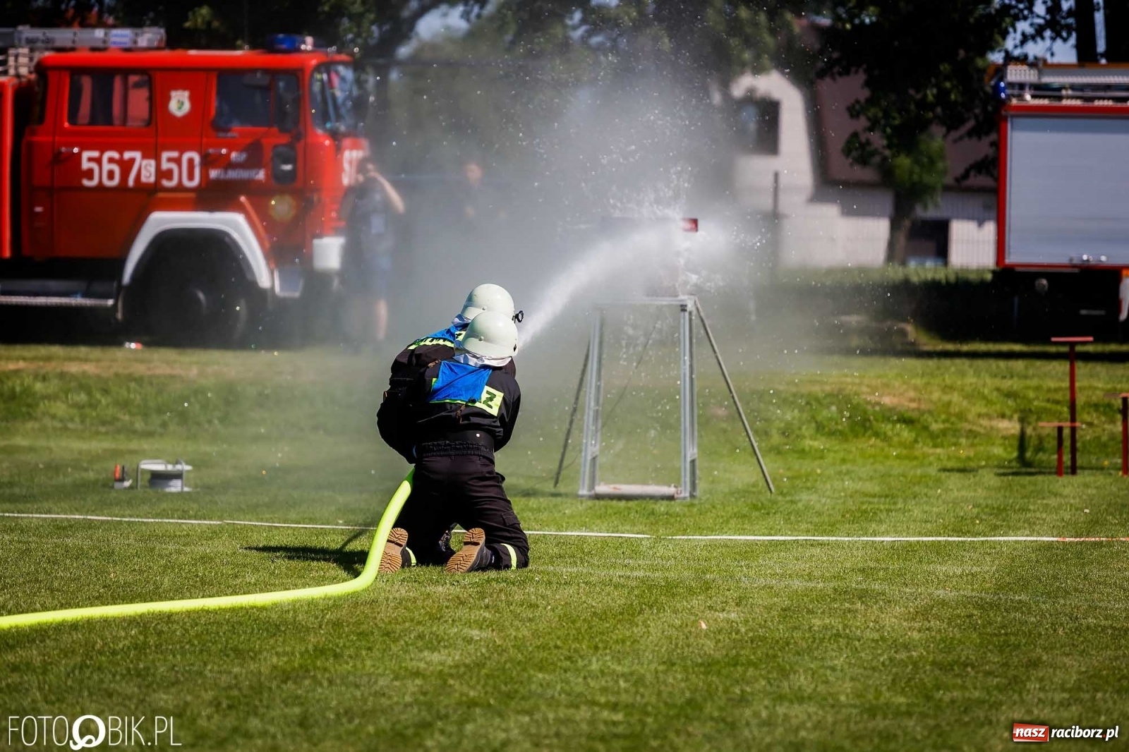 Zdjęcie w galerii na portalu naszraciborz.pl: Gminne zawody OSP. Trzy trofea dla Krzanowic, jedno dla Borucina [FOTO i WIDEO] wiadomości z regionu