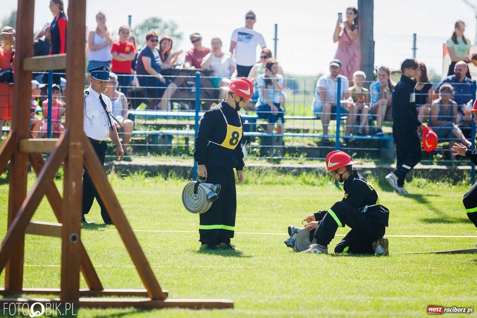 Zdjęcie w galerii na portalu naszraciborz.pl: Gminne zawody OSP. Trzy trofea dla Krzanowic, jedno dla Borucina [FOTO i WIDEO] wiadomości z regionu