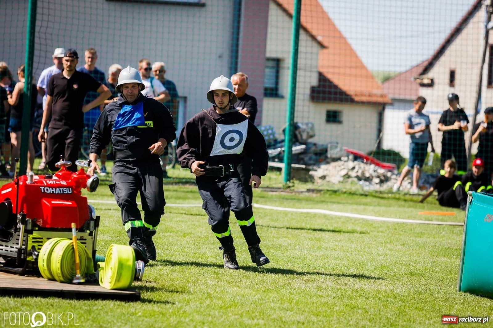 Zdjęcie w galerii na portalu naszraciborz.pl: Gminne zawody OSP. Trzy trofea dla Krzanowic, jedno dla Borucina [FOTO i WIDEO] wiadomości z regionu