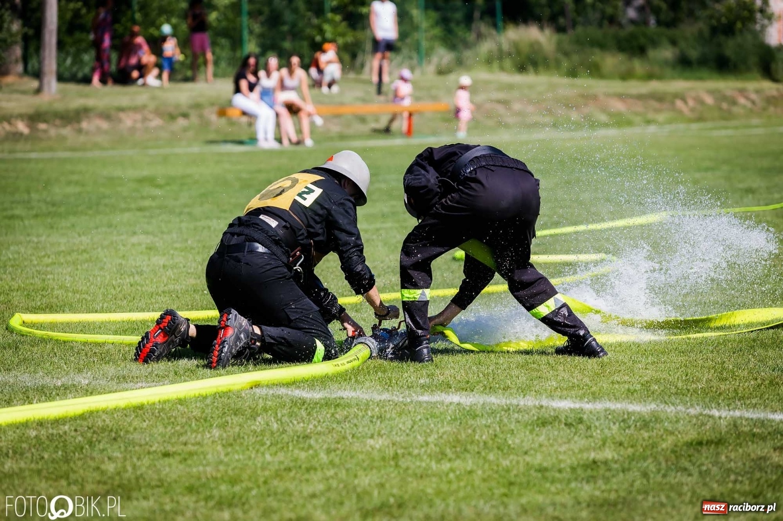 Zdjęcie w galerii na portalu naszraciborz.pl: Gminne zawody OSP. Trzy trofea dla Krzanowic, jedno dla Borucina [FOTO i WIDEO] wiadomości z regionu