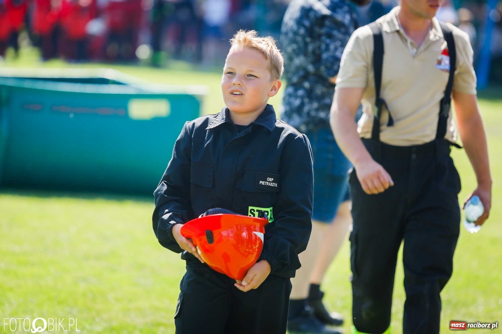 Zdjęcie w galerii na portalu naszraciborz.pl: Gminne zawody OSP. Trzy trofea dla Krzanowic, jedno dla Borucina [FOTO i WIDEO] wiadomości z regionu