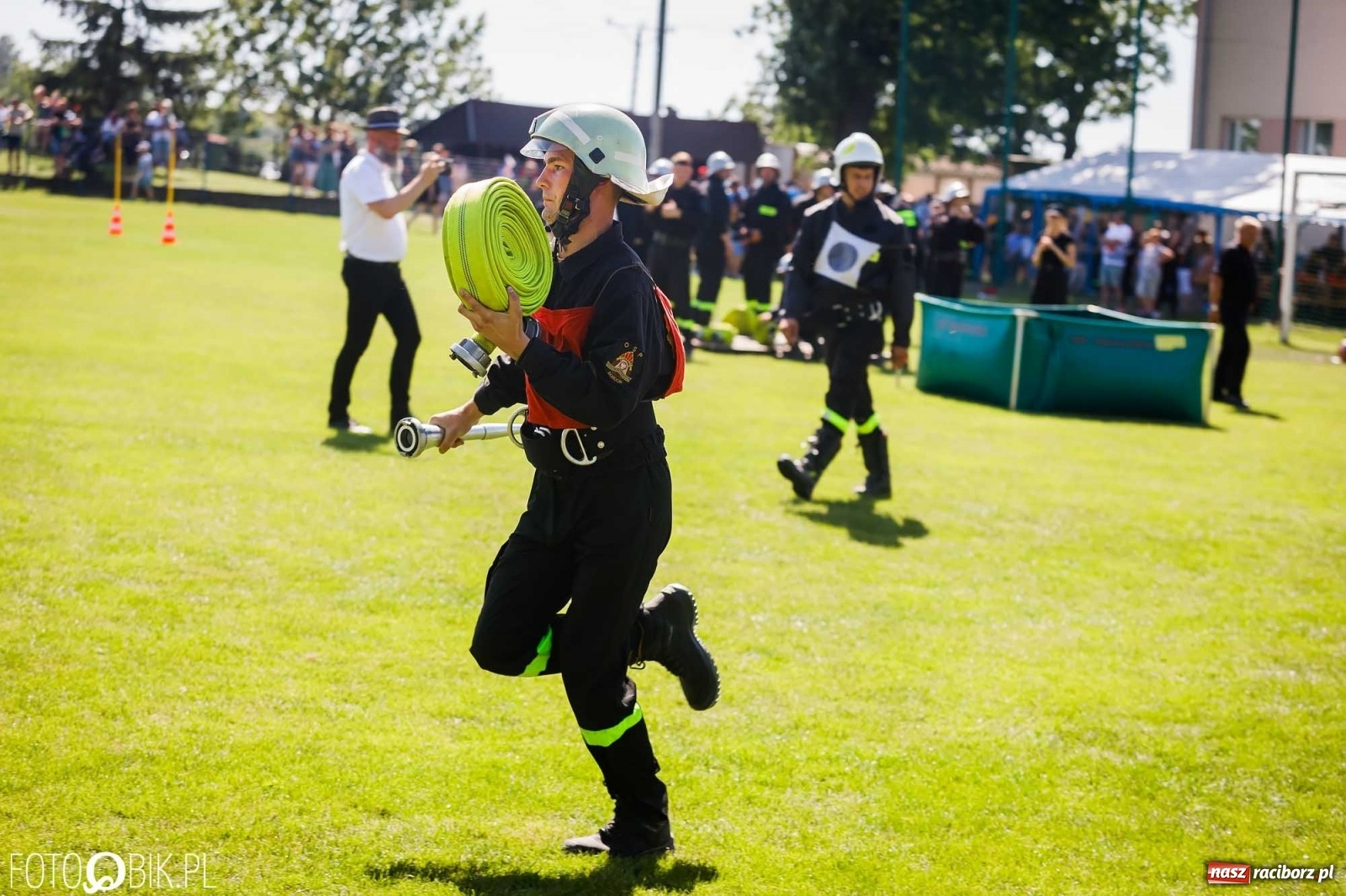 Zdjęcie w galerii na portalu naszraciborz.pl: Gminne zawody OSP. Trzy trofea dla Krzanowic, jedno dla Borucina [FOTO i WIDEO] wiadomości z regionu