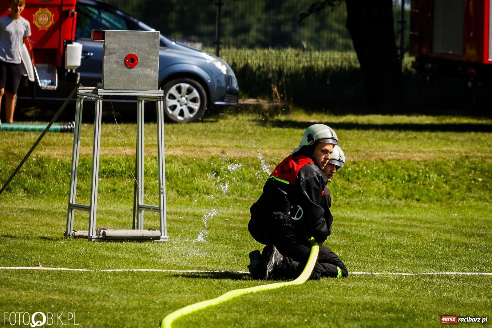 Zdjęcie w galerii na portalu naszraciborz.pl: Gminne zawody OSP. Trzy trofea dla Krzanowic, jedno dla Borucina [FOTO i WIDEO] wiadomości z regionu