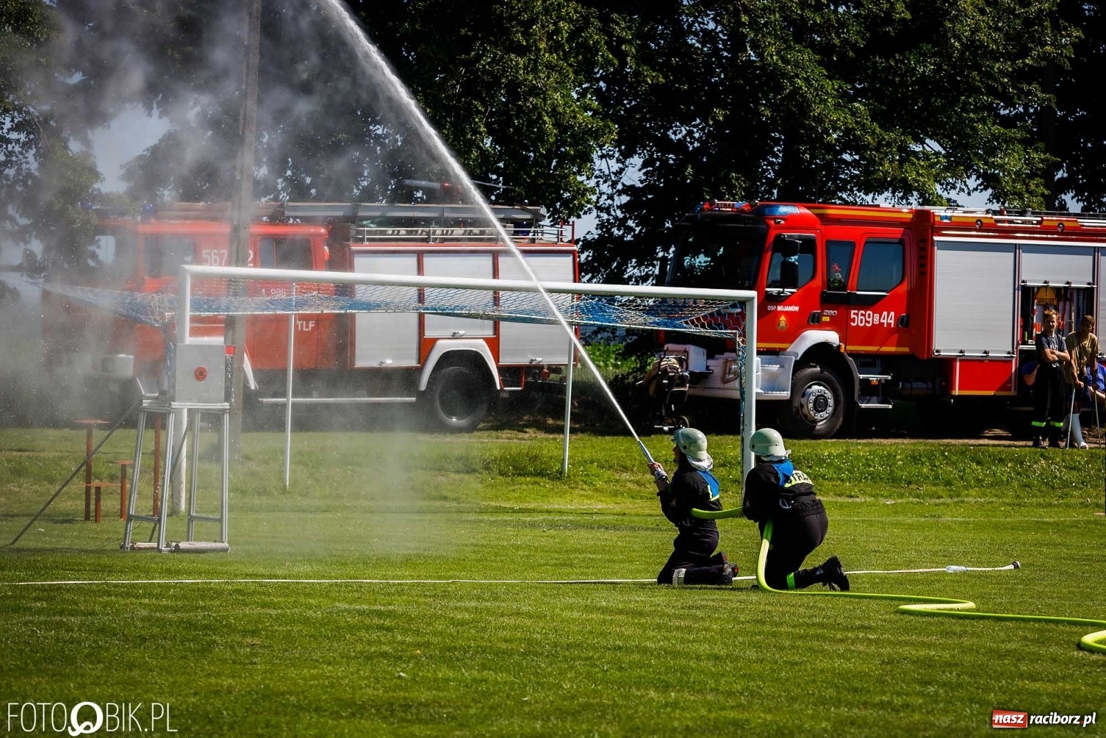 Zdjęcie w galerii na portalu naszraciborz.pl: Gminne zawody OSP. Trzy trofea dla Krzanowic, jedno dla Borucina [FOTO i WIDEO] wiadomości z regionu
